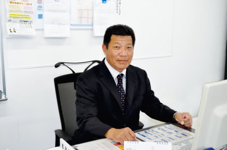 代表取締役 新井勝義